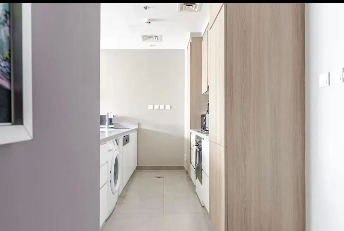 Dubai Marina Luxury Stay - Breathtaking Sea Views Apartment