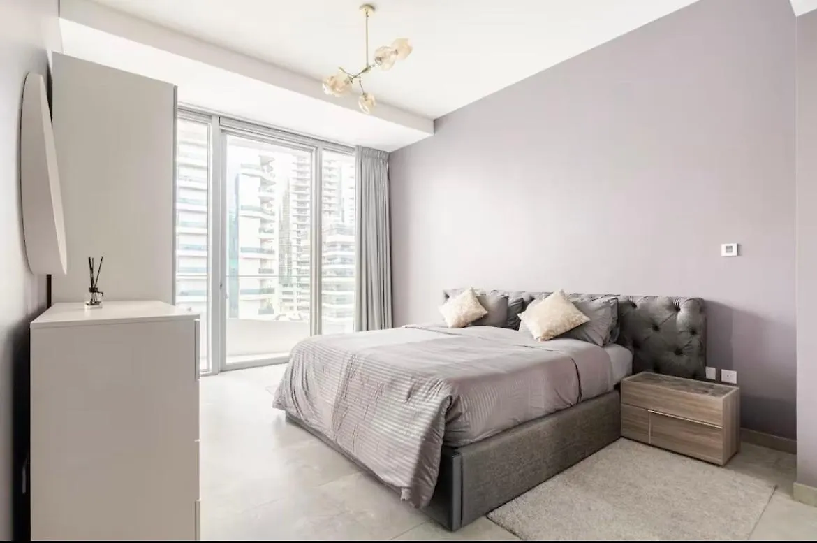 Apartment Dubai Marina Luxury Stay - Breathtaking Sea Views